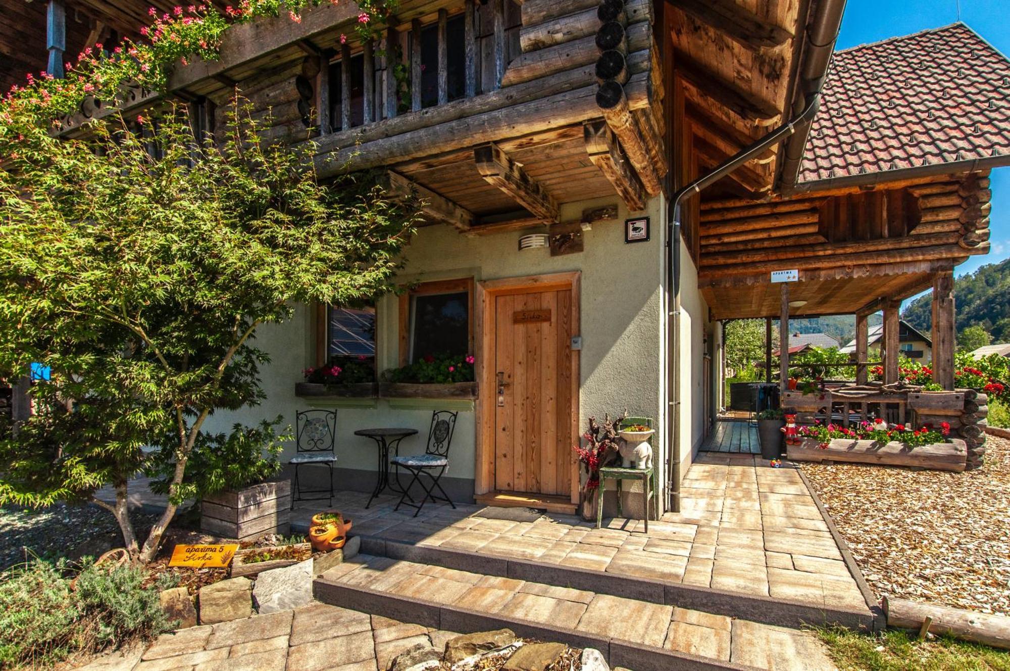 Apartments Julia Бохінь Екстер'єр фото